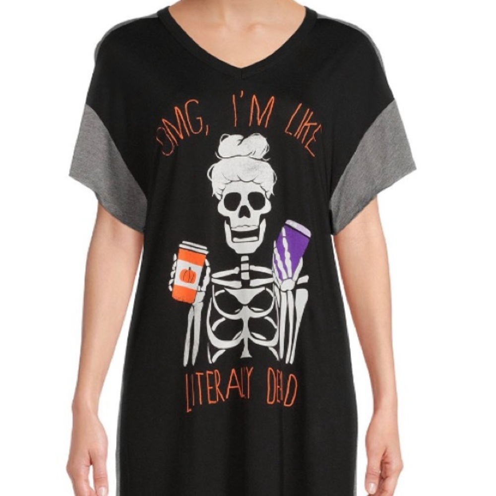 Skeleton Women’s Halloween Sleepshirt